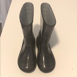 Burberry Rain boots kids size 11/12.